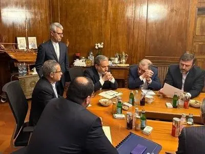 عراقجي: الصين شريك استراتيجي ودورها البنّاء مطلوب في المرحلة المقبلة من المفاوضات الايرانية الاميركية