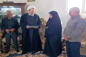 خانواده‌های شهدا مایه عزت، افتخار و سربلندی ایران اسلامی هستند