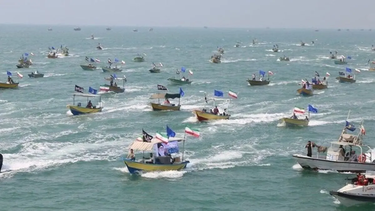 رژه ۳۰۰۰ فروندی شناور‌های سپاه برگزار می‌شود
