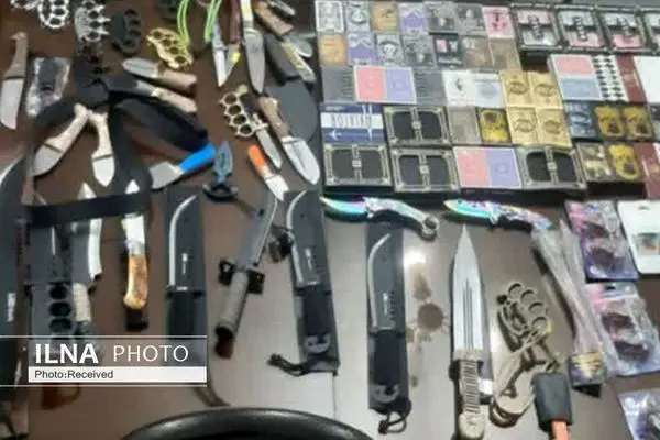 کشف 468 قبضه سلاح سرد و 30 فشنگ جنگی در قزوین