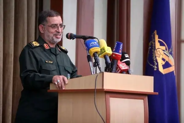 سپاه در برابر هرگونه تعرض و توطئه دشمنان پاسخی به‌موقع، قاطع و پشیمان‌کننده خواهد داد 