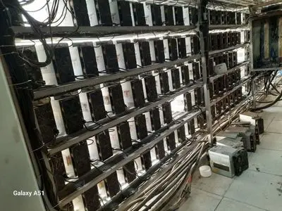 کشف بزرگ ترین مزرعه استخراج رمز ارز غیرمجاز در مرودشت