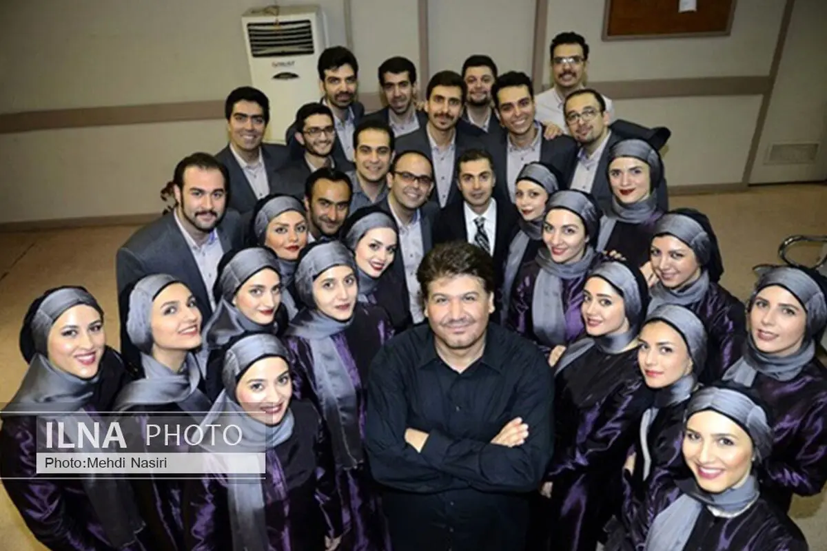 هدف ما نگه داشتن روح پژوهش در کنار اجراست