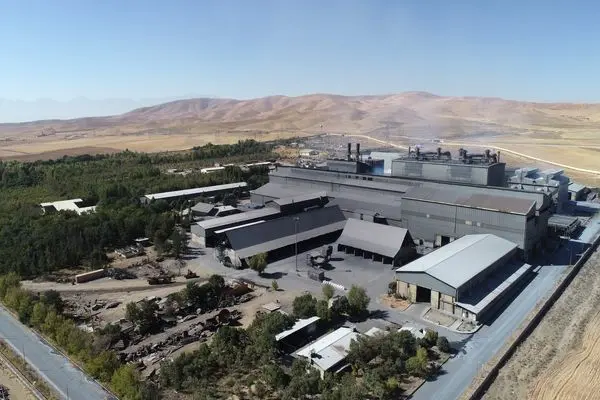 نقش کلیدی «صنایع فروآلیاژ ایران» در تامین مواد اولیه فولاد