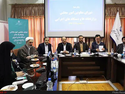 پارلمان مظهر دموکراسی در جمهوری اسلامی ایران است