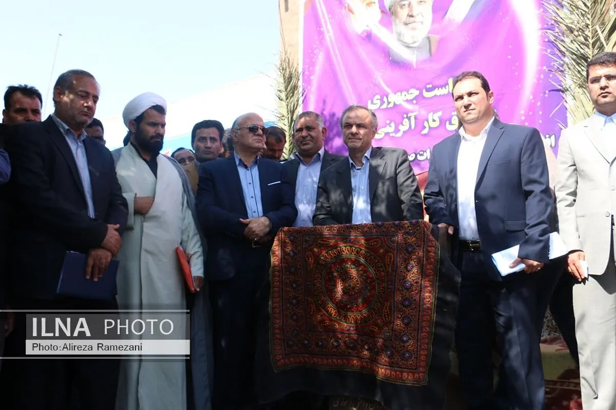 افتتاح چند پروژه روستایی و اصلاح باند فرودگاه متروکه شهداد کرمان