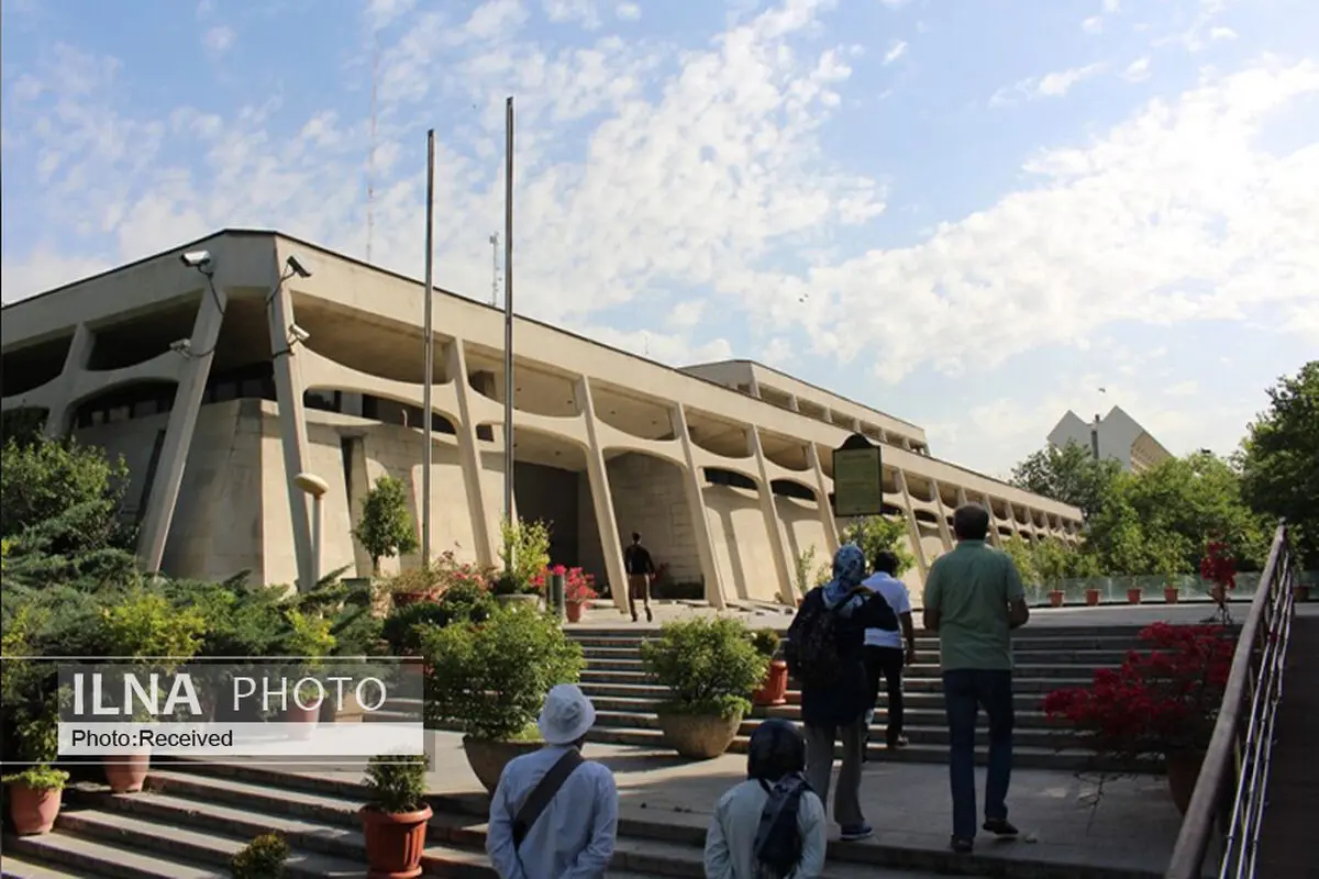 موزه فرش یک هفته تعطیل شد