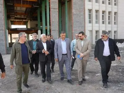  از حضور سرمایه‌گذاران در استان استقبال و حمایت می‌کنیم