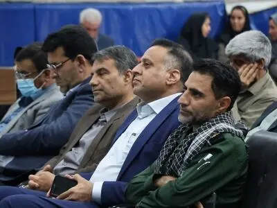 نام مجموعه ورزشی میناب به یاد شهدای مدرسه شجره طیبه مزین شد +فیلم