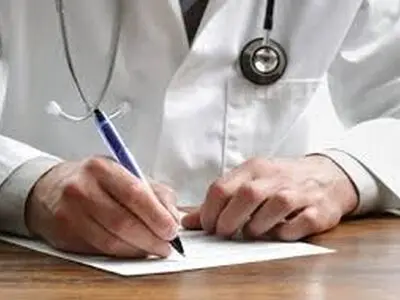 پیام تبریک استاندار البرز به مناسبت روز پزشک
