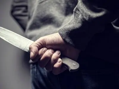 زورگیری با قمه در غرب تهران؛ متهمان با شلیک پلیس متوقف شدند+ فیلم