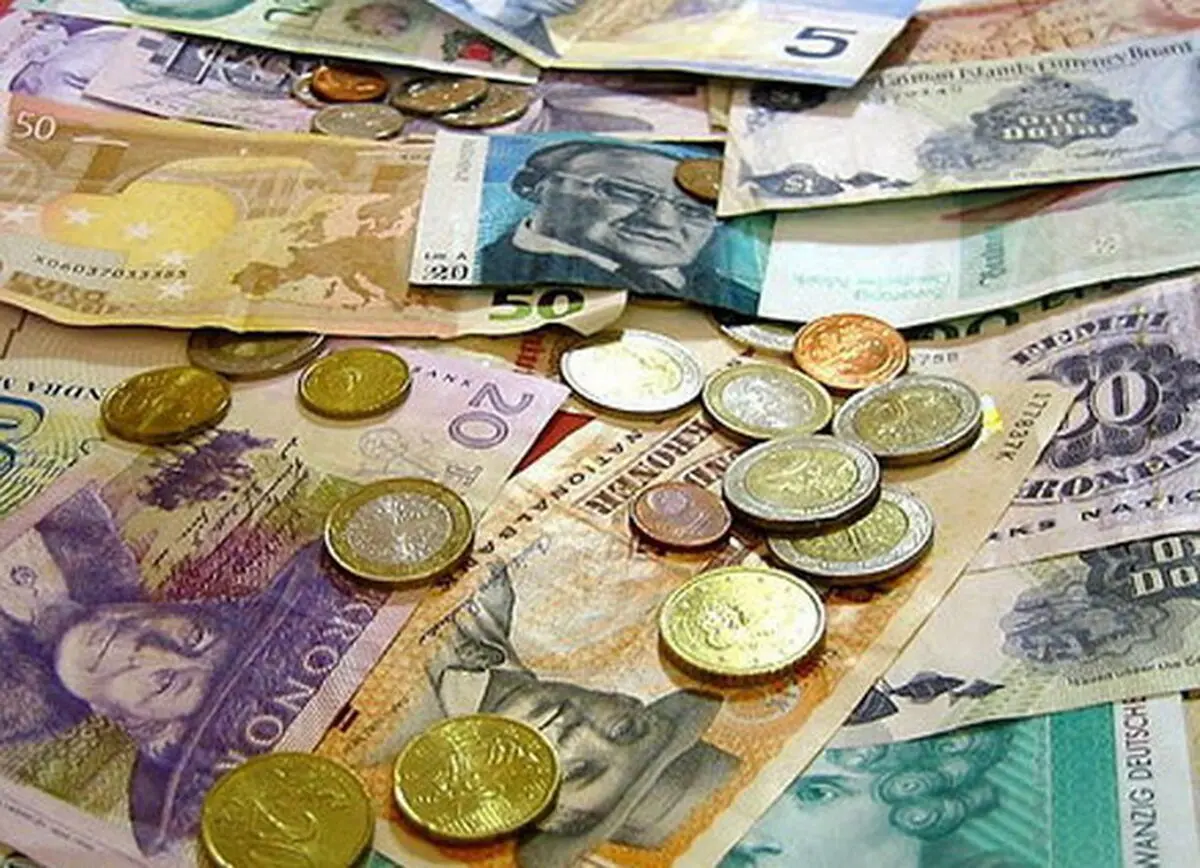 تلاطم بازار ارز در حال سرایت به سایر بازارهاست/ دولت قیمت‌ها را کنترل کند
