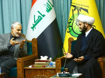 سپهبد شهید قاسم سلیمانی: به سربازی در کنار نُجَباء افتخار می‌کنم
