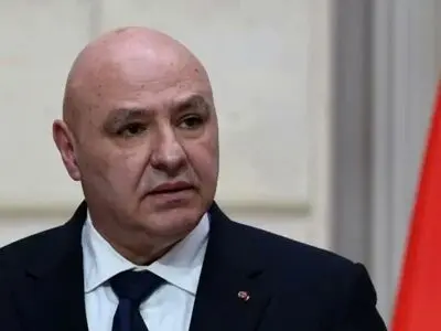 جوزف عون راهی یونان شد