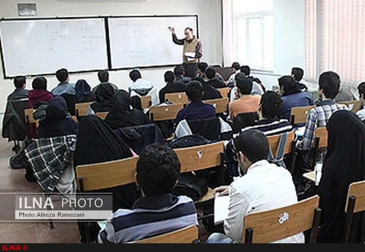 جذب و استخدام دانشجو از حوزه علمیه در آموزشوپرورش