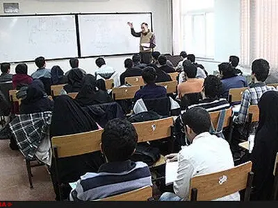 جذب و استخدام دانشجو از حوزه علمیه در آموزش‌و‌پرورش