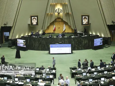 جلسه علنی مجلس آغاز شد/لایحه ارتقاء امنیت زنان دربرابر سوءرفتار در دستور کار نمایندگان 