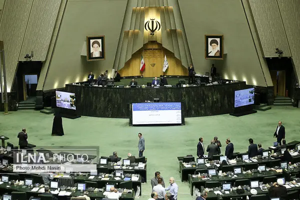 مجمع نمایندگان فارس برای انتخاب رئیس مجلس جمع بندی نداشته است