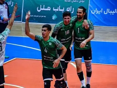 قریشی: والیبال با حضور تماشاگران هویت و معنا دارد