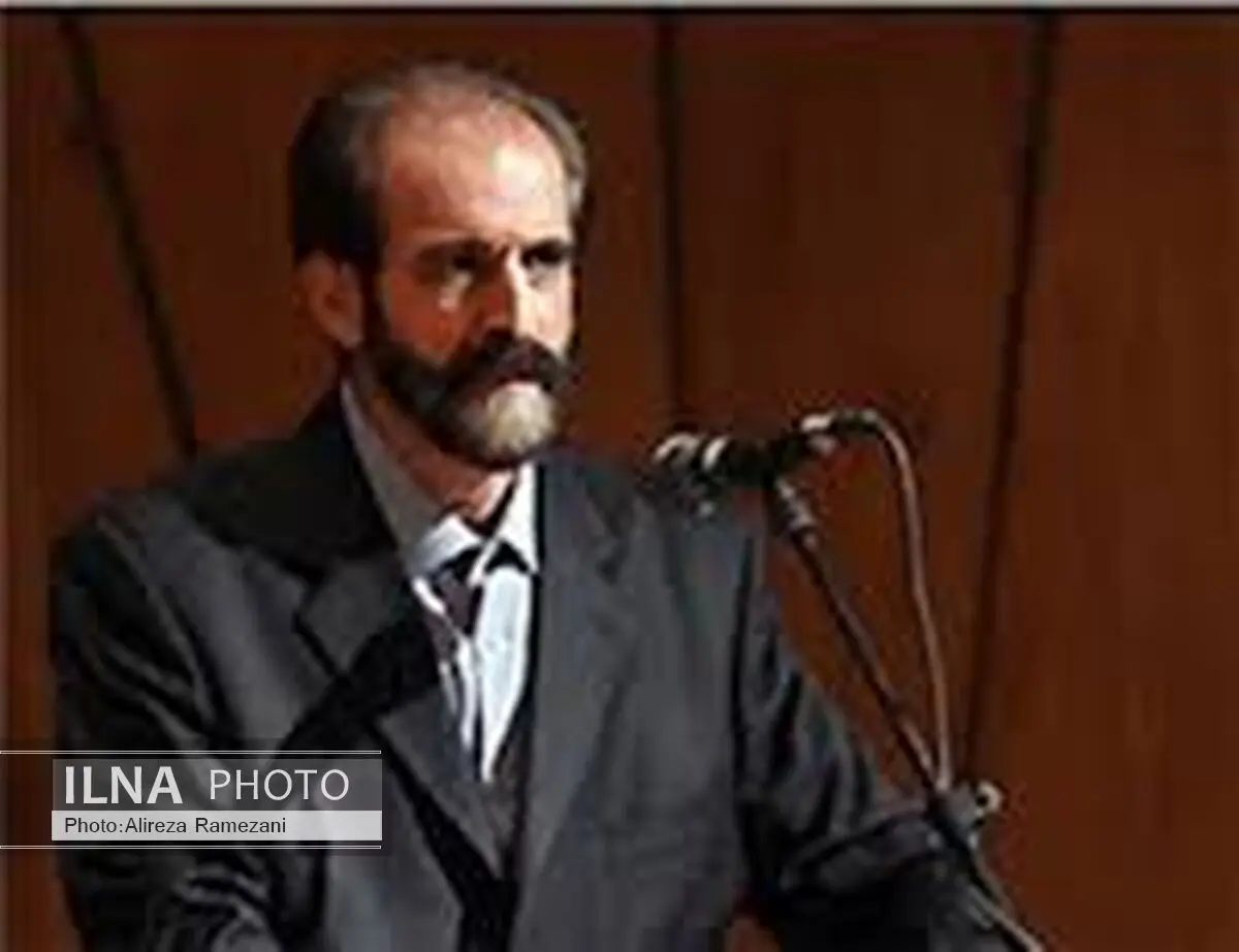 کاهش تعرفه واردات مانع از ورود پوشاک قاچاق می‌شود