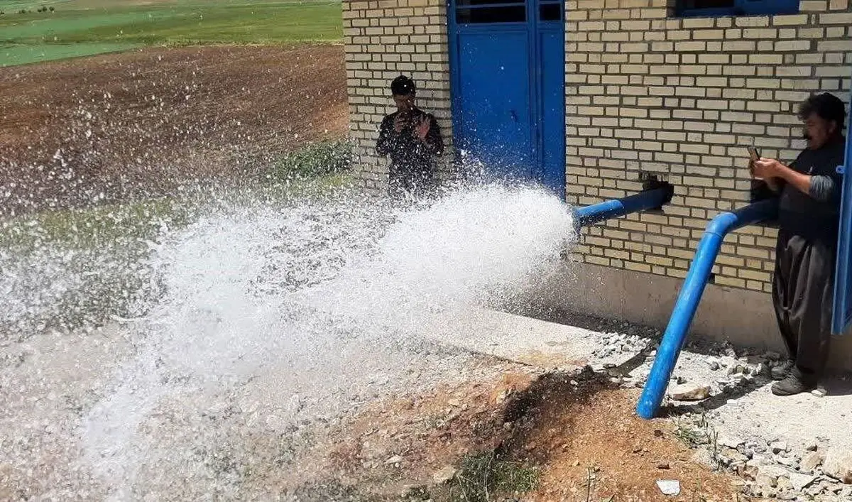 پایداری آب در ۴۲۰ روستای کرمانشاه؛ ۲۰۰ روستای دیگر تا پایان سال آبرسانی می‌شوند