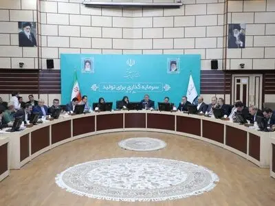 استان با کمبود ۱۵۰۰ هکتار زمین صنعتی مواجه است / ساماندهی لکه‌های صنعتی و بازنگری در ضوابط استقرار در دستور کار