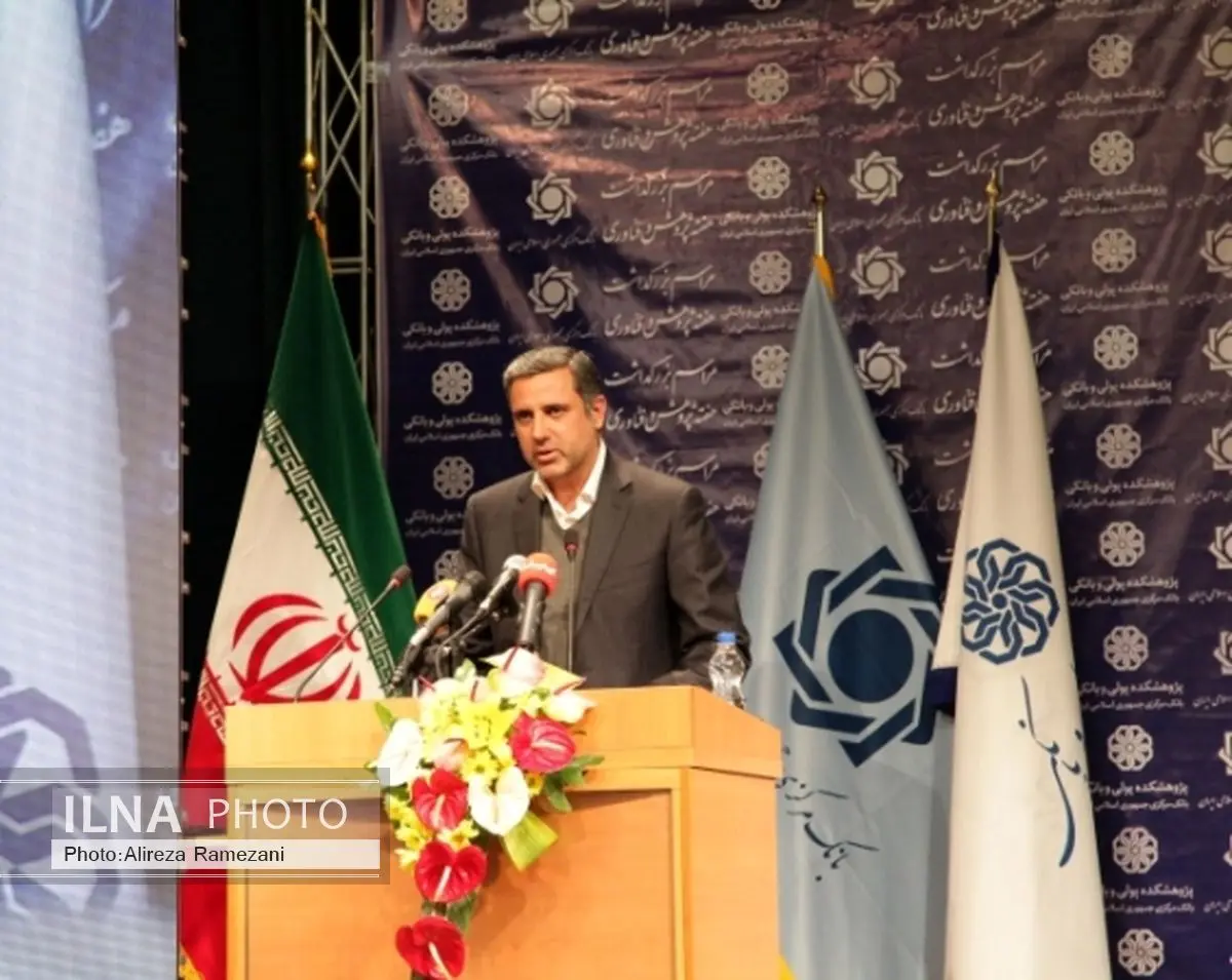 تحقیقات کاربردی در اولویت بانک مرکزی است / پژوهش ها در زمینه نظام بانکی گسترده تر شود