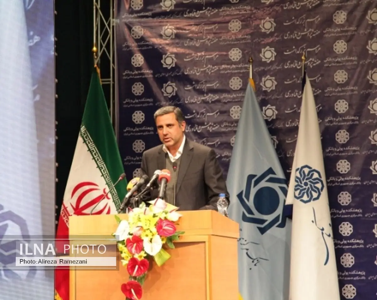 تحقیقات کاربردی در اولویت بانک مرکزی است / پژوهش ها در زمینه نظام بانکی گسترده تر شود 
