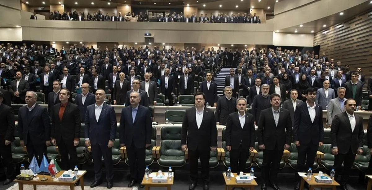 تجلیل از 26 رییس شعبه بانک ملت در گردهمایی روسای موفق شبکه بانکی کشور