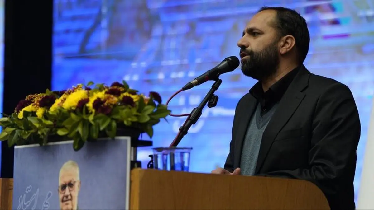 تجلیل از بزرگان محلات تهران ادامه خواهد داشت 