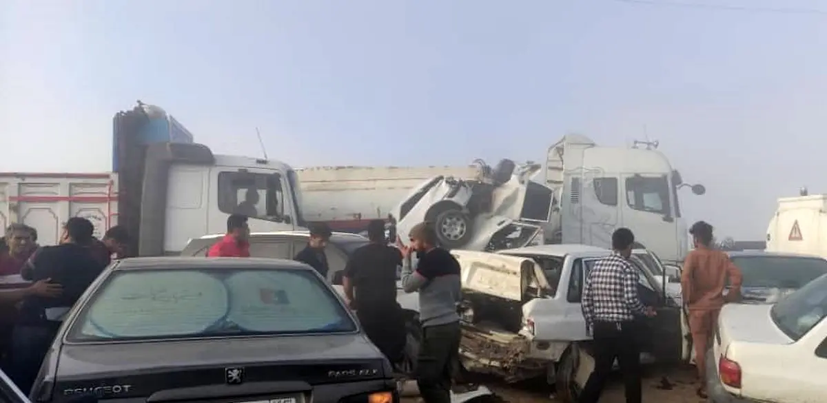 آخرین آمار مصدومان و جانباختگان تصادف زنجیره ای بهبهان - رامهرمز/۹۰ خودرو در سه تصادف زنجیره‌ای در ۳ روز اخیر+ فیلم