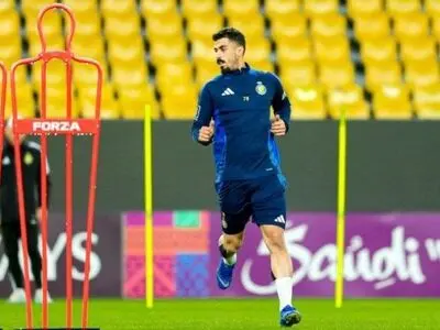 مدافع النصر به لیست بازی استقلال رسید
