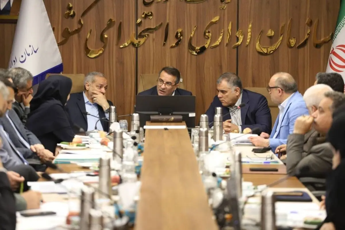برگزاری جلسه شورای حقوق و دستمزد به ریاست رئیس سازمان اداری و استخدامی