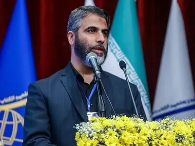 به دنبال تقویت نقش‌آفرینی دانش‌آموزان در عرصه‌های سیاسی و اجتماعی هستیم/ هیجانات جزو لاینفک روحیه نوجوانی است