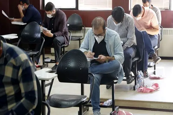 رقابت 893 نفر در آزمون مشترک فراگیر دستگاه‌های اجرایی استان مرکزی 