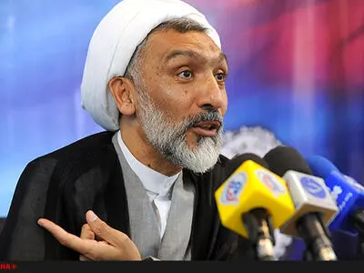 جلوی دروغ‌ها و اتهام‌ها علیه دولت را نمی‌توانیم بگیریم/ تحمل می‌کنیم