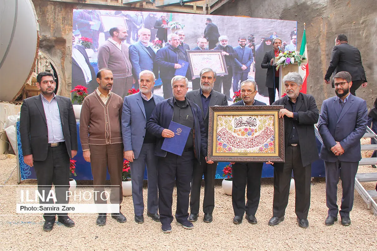 اتصال خط ٢ وخط یک مترو در ایستگاه فضیلت/ نماینده شیراز: خطوط ۳ و ۴ مترو به سرعت آغاز شود