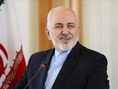 ظریف یجری محادثات مع نظیره الفرنسی فی بیاریتس 