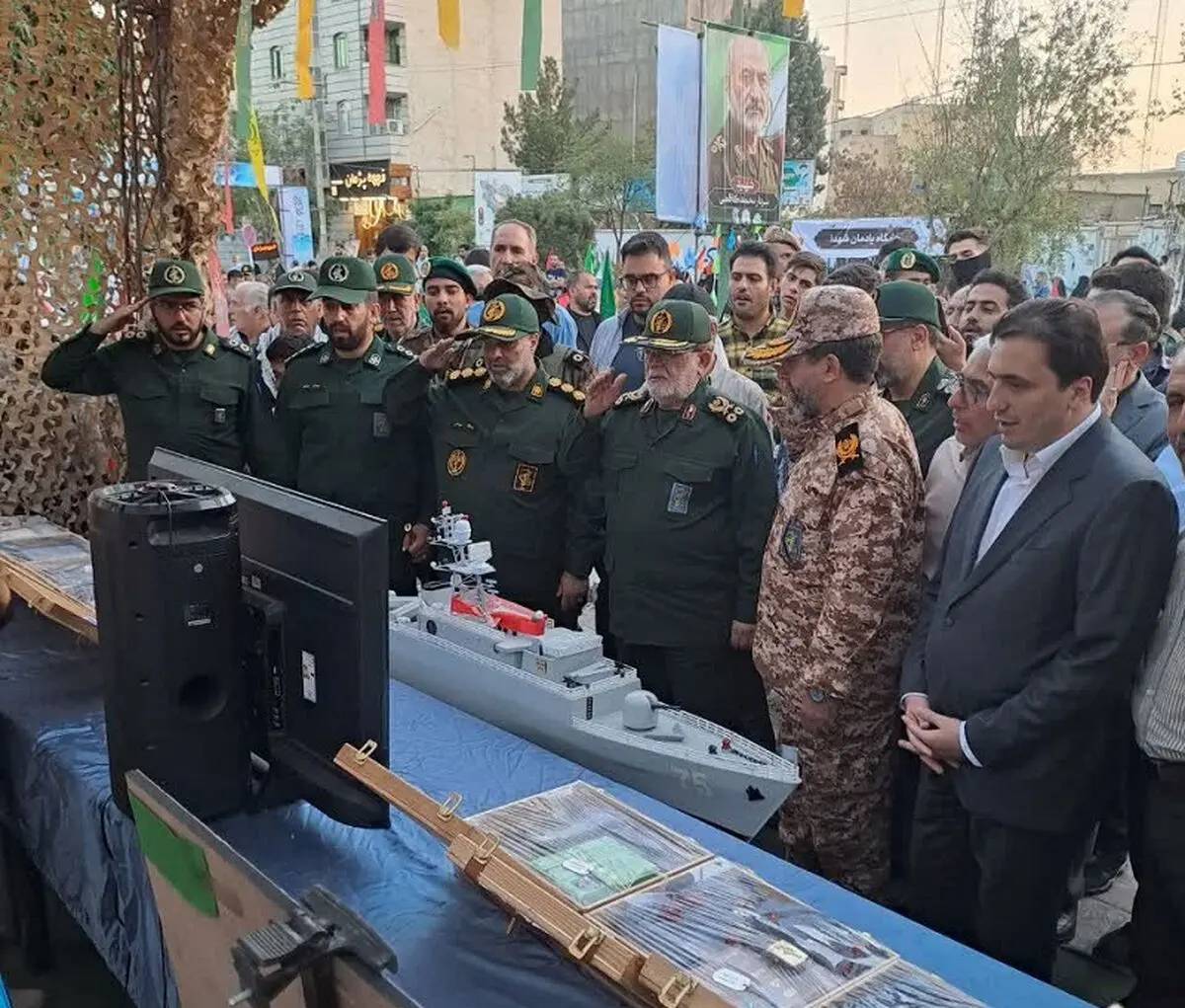 برگزاری یادمان شهدای ناوشکن دنا در مراسم «جان فدای ایران» شهرستان شهریار