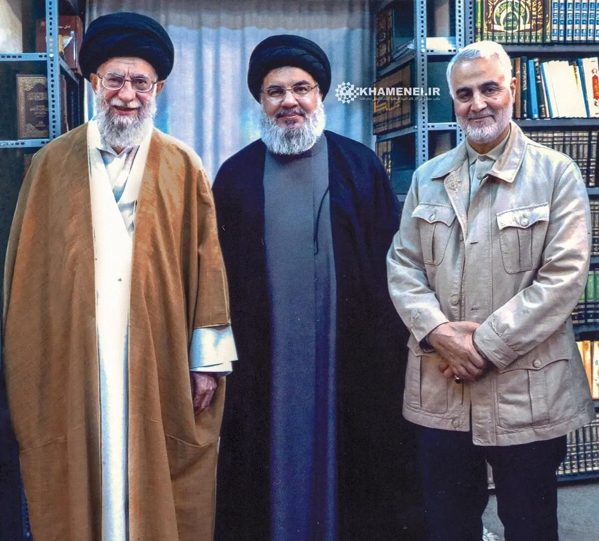 السید نصرالله یلتقی الامام الخامنئی واللواء سلیمانی 