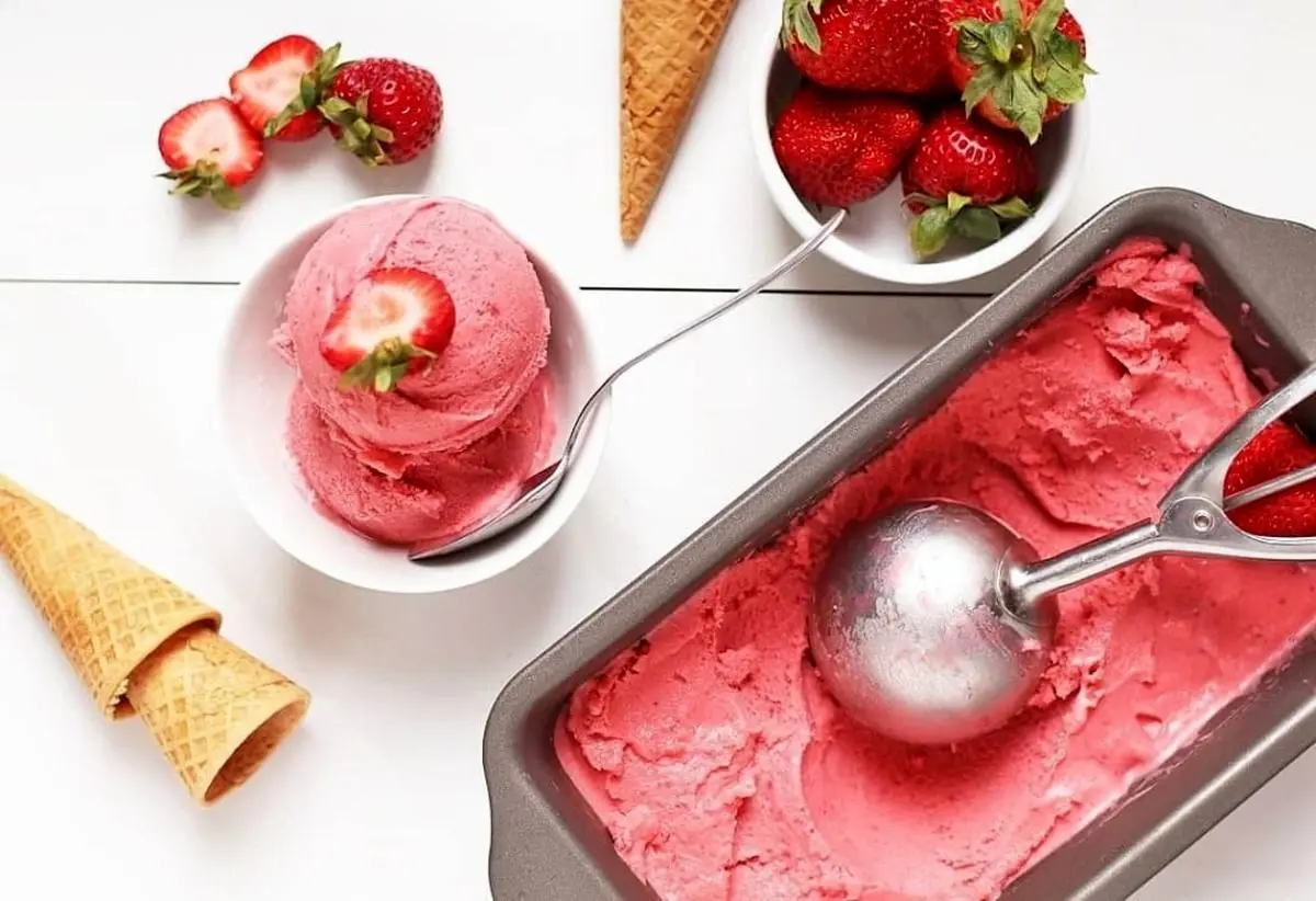طرز تهیه بستنی میوهای در منزل با روشی آسان