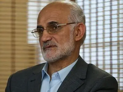 موضع صداوسیما نسبت به دولت بیطرفانه نیست/احتمال خطر وجود دارد که دوباره پوپولیست دیگری بیاید 