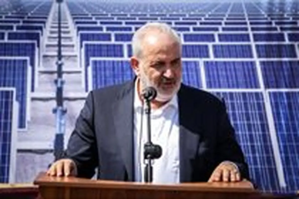 آغاز ساخت ۲۳ نیروگاه خورشیدی به ظرفیت ۱۰۰ مگاوات