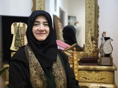 با این دیدگاه مواجهیم که صنایع‌دستی ایران بدبخت و نابود شده است