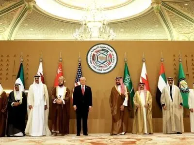 ترامپ سران خلیج‌فارس را برای تصمیم‌گیری درباره «پسا جنگ ایران» فراخواند