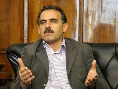 حمایت مجلس از طرح ساماندهی بازار خودرو/ نقش استفاده از خودروهای پاک در کاهش آلودگی هوا و تلفات جاده‌ای