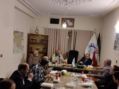 قول پیگیری اجرای قانون کار در تعیین مزد و تصویب قانون تبدیل وضعیت کارگران در دیدار با نایب رئیس کمیسیون اجتماعی مجلس  