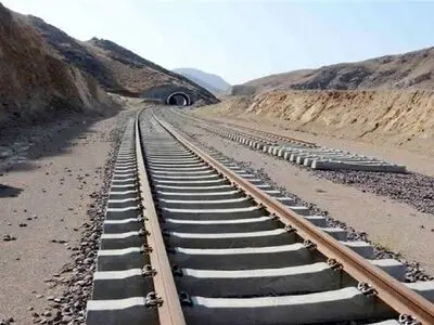 ۱۵ هزار میلیارد تومان برای اتمام و بهره‌برداری راه‌آهن دورود-خرم‌‌آباد مورد نیاز است