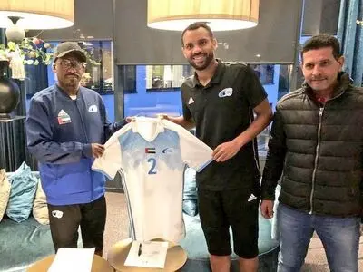 ستاره اسبق استقلال راهی فوتبال امارات شد