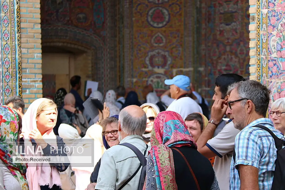 بازدید ۱۰ هزار گردشگر خارجی از آثار تاریخی فارس